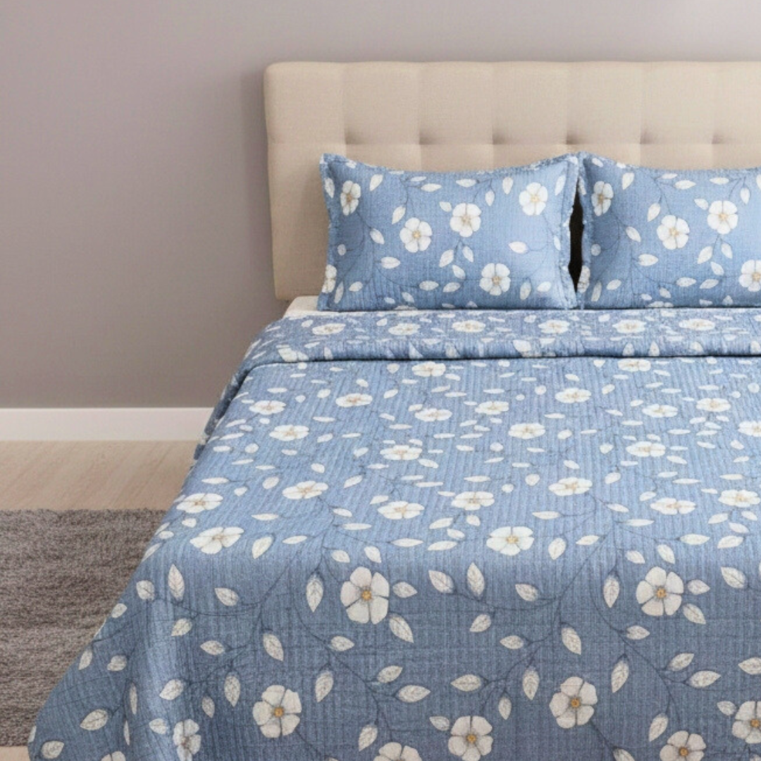 Pure Cotton Quilted King Bed Cover with 2 Pillow Covers - Soft Bloom - Image 2