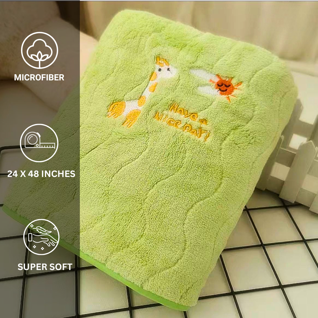 Premium Kids Bath Towel | Quick Drying - Baby Giraffe - Image 4
