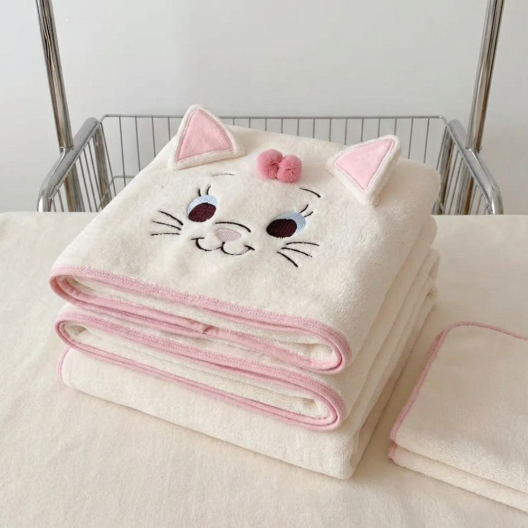 Premium Kids Bath Towel | Quick Drying - Furry White